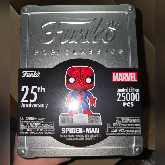 FUNKO POP CLASSICS SPIDER-MAN 25th ANNIVERSARY NIB Sealed - Picture 6 of 8